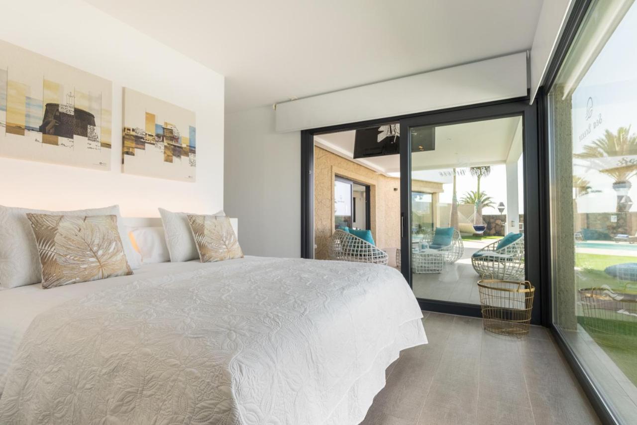 Sea Breeze Villas Lapa And Claca Playa Blanca  Kültér fotó
