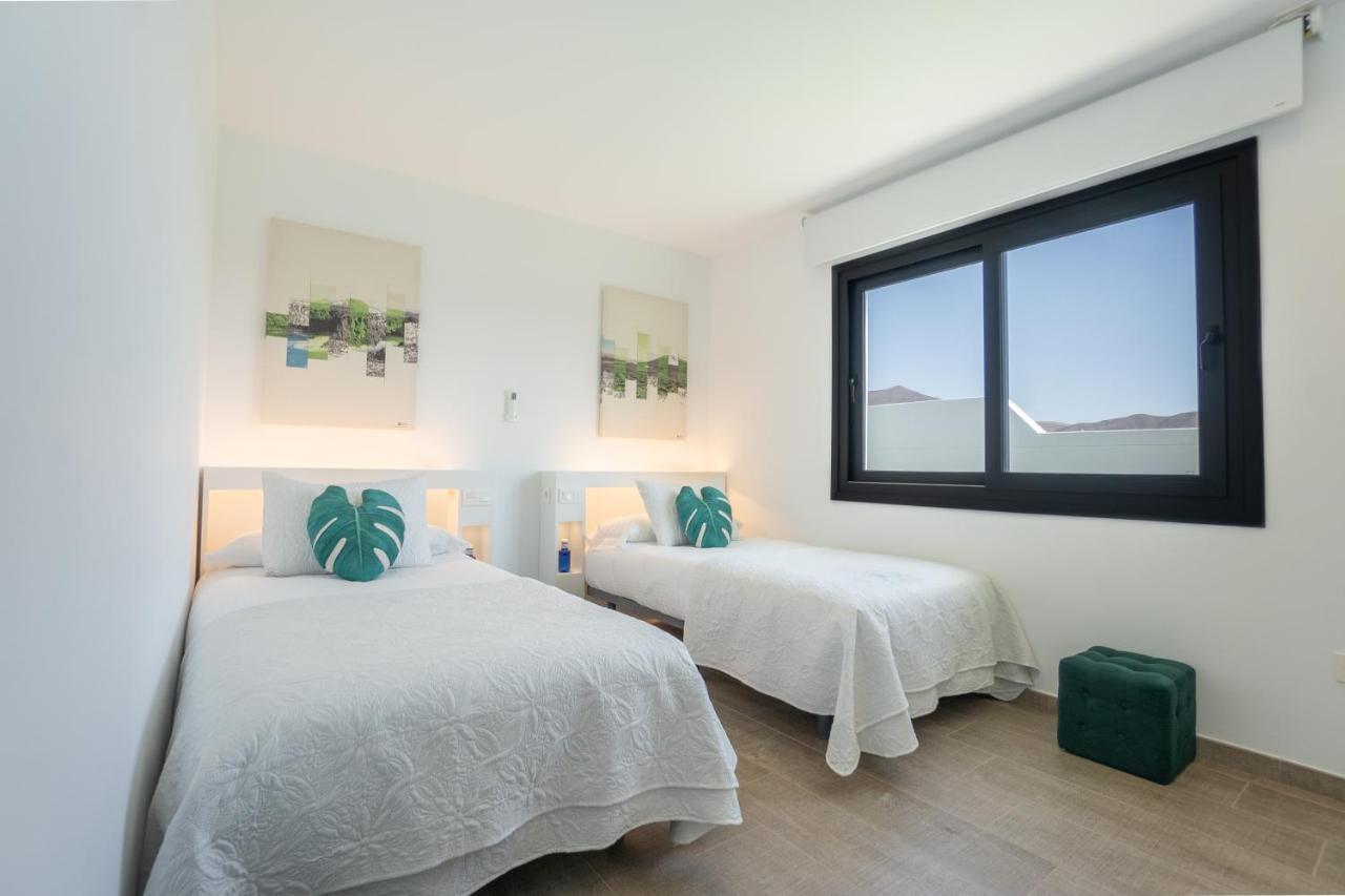 Sea Breeze Villas Lapa And Claca Playa Blanca  Kültér fotó