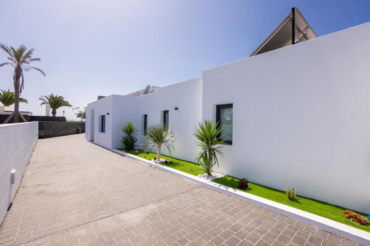 Sea Breeze Villas Lapa And Claca Playa Blanca  Kültér fotó